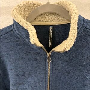 Women’s Kuhl Blue Sherpa-trimmed quarter zip sweater